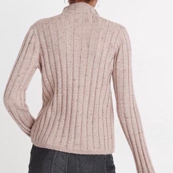 COPY - Madewell Donegal Evercrest Turtleneck Sweater in Coziest Yarn - Blush - Picture 3 of 10